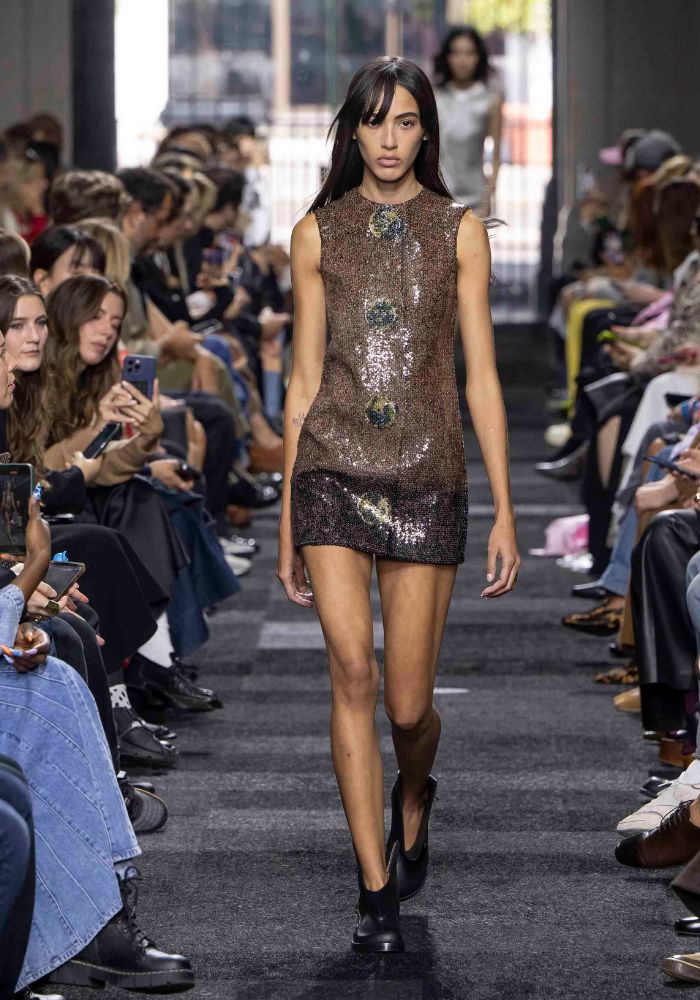 JW Anderson Spring 2025 Ready-to-Wear – Casper Magazine